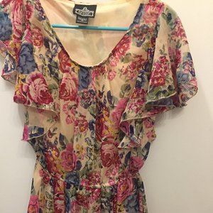 Angie Floral dress sz small